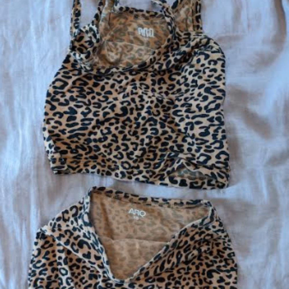 ARQ leopard set xs
